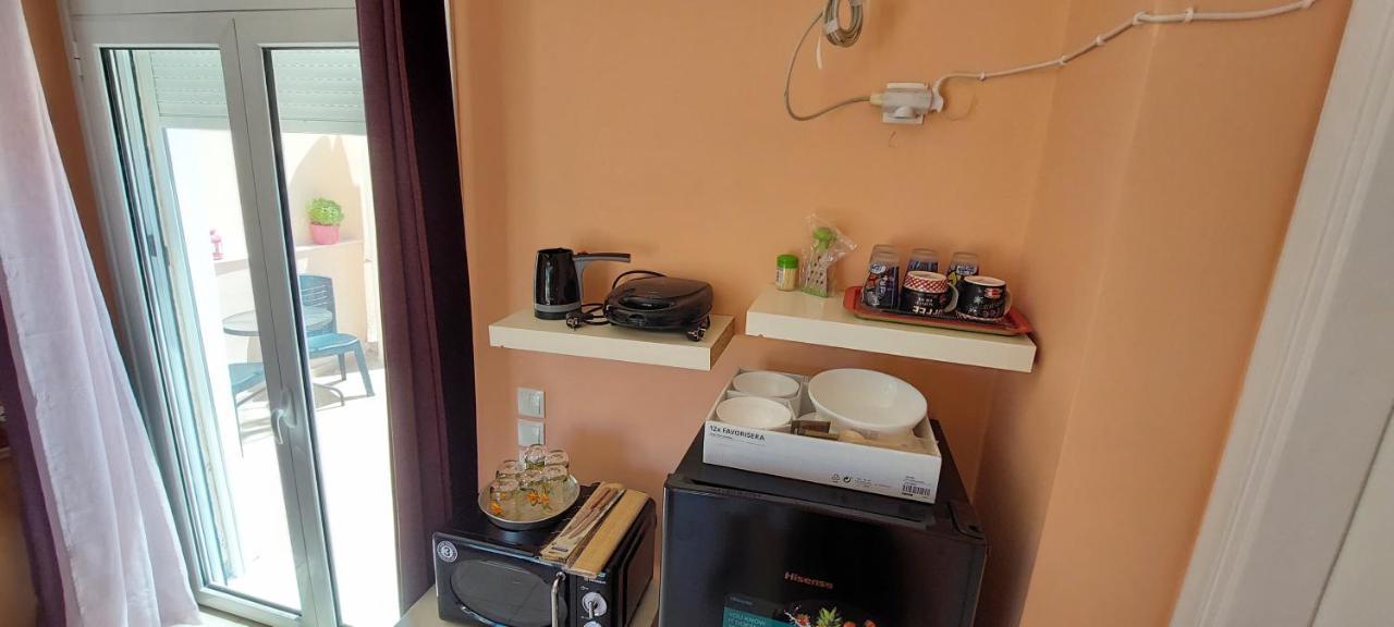 Anastacias Apartment Artemida  Esterno foto